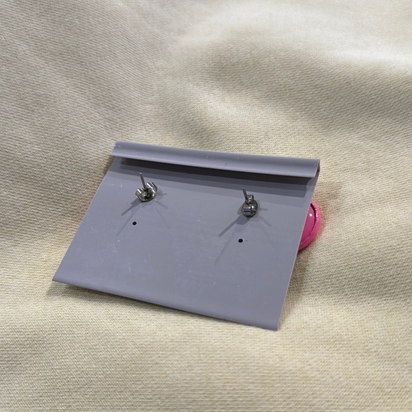 4/$10 Pink Oval Fashion Earrings - Picture 3 of 3